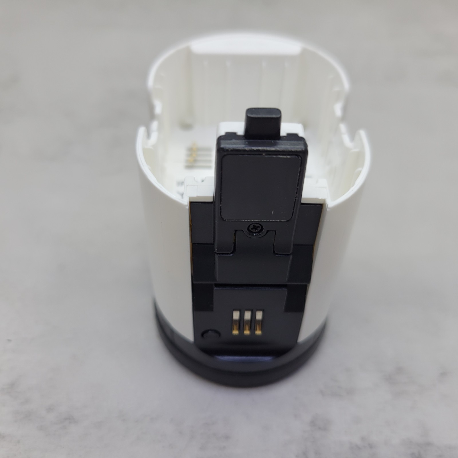 Arlo Pro 5S VMC4060 2K Add-on Spotlight Outdoor/Indoor Wire-Free Camera Battery