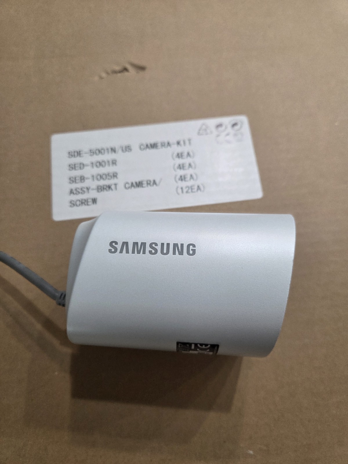 Samsung SDE-5001N/US White Camera Kit w/ Cameras & UTP Cables