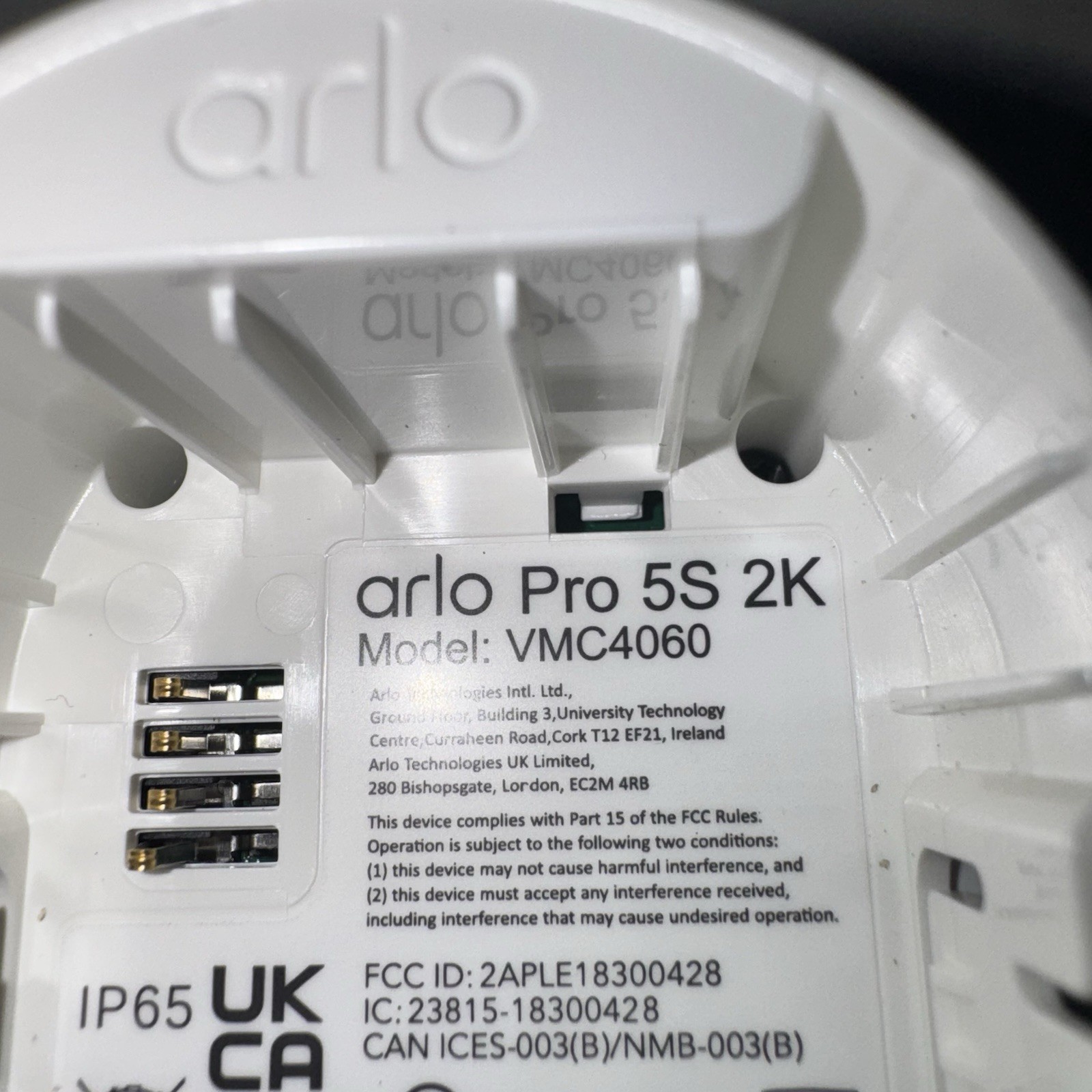 Arlo Pro 5S 2K VMC4060 Indoor/Outdoor Wire Free Spotlight Security Camera White