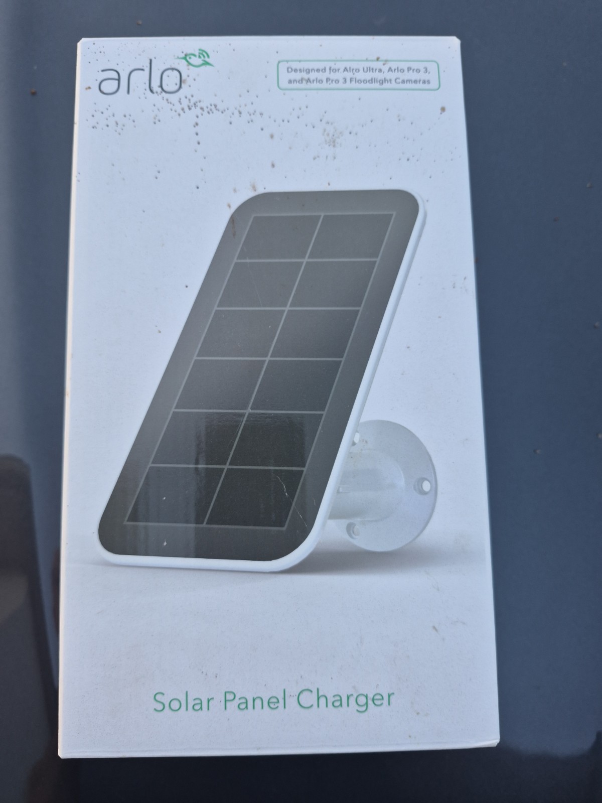 Arlo VMA5600 10000S Solar Panel Charger – White