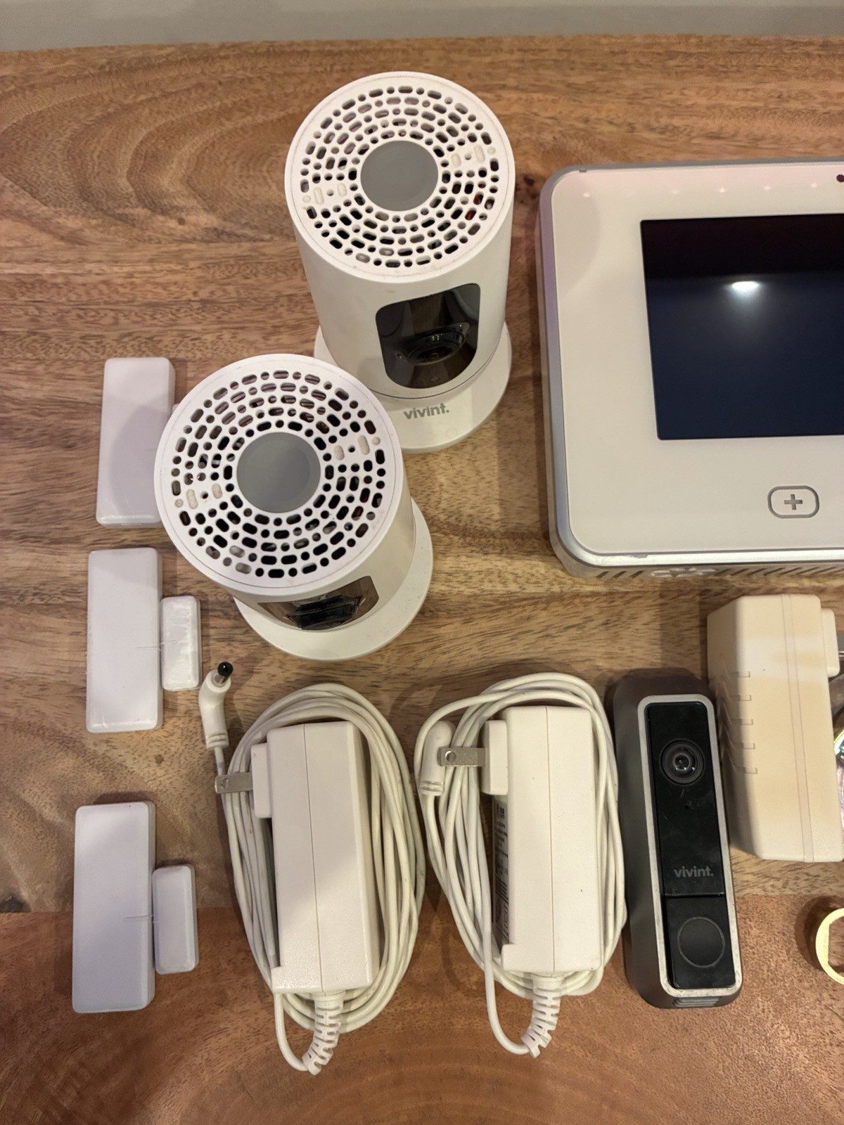Vivint Home Security System Bundle