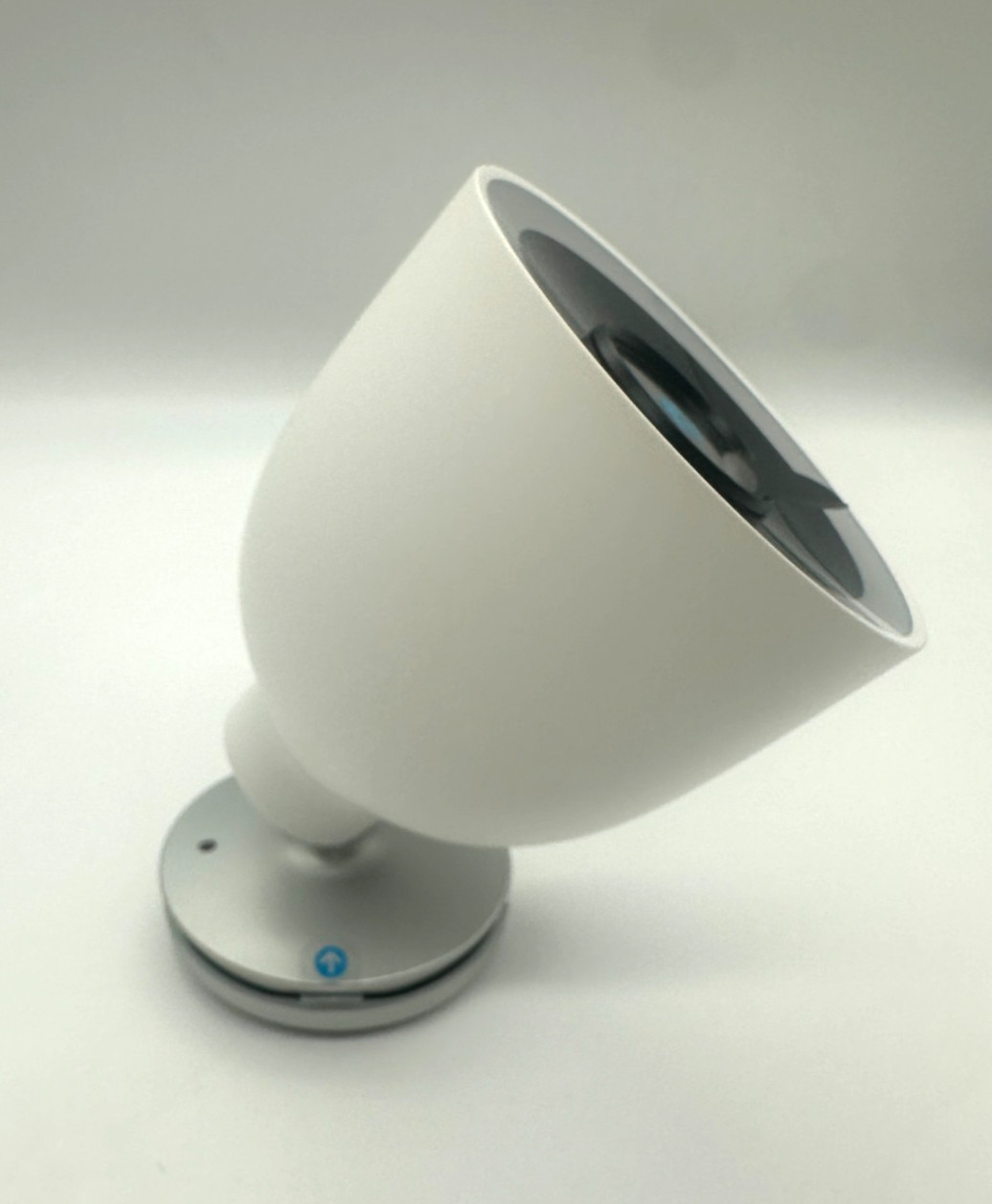 Google Nest Cam IQ Outdoor Security Camera – Model NC4101US – Open Box