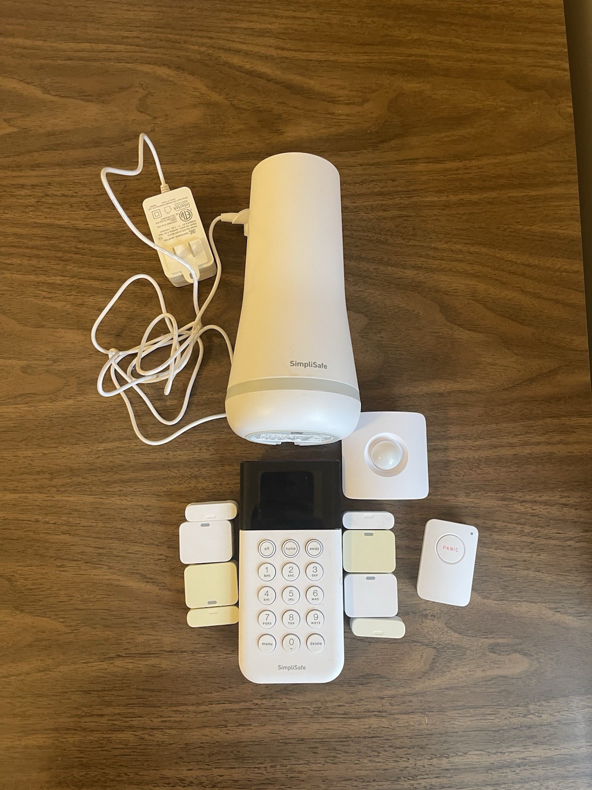 SimpliSafe Whole Home Security System – Works Perfectly