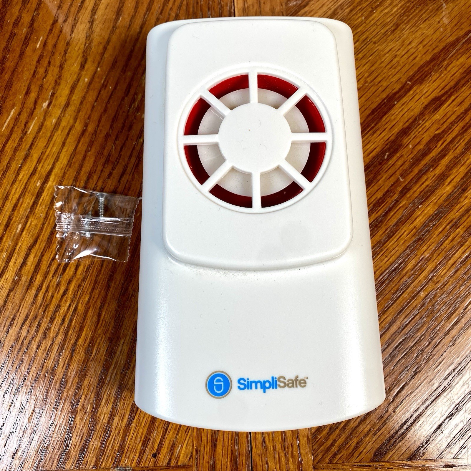 SimpliSafe ~ 105 Decibel Wireless Siren ~ 1st Generation Home Security ~ WS1000
