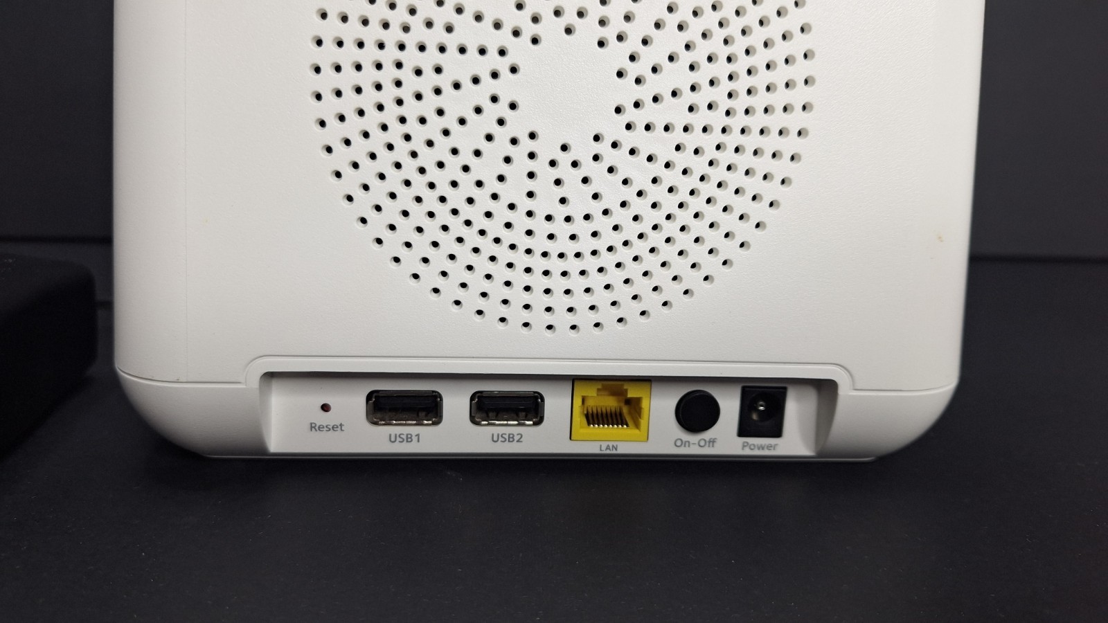 Netgear Arlo Pro VMB4000 Wireless Security Camera Base Station Only