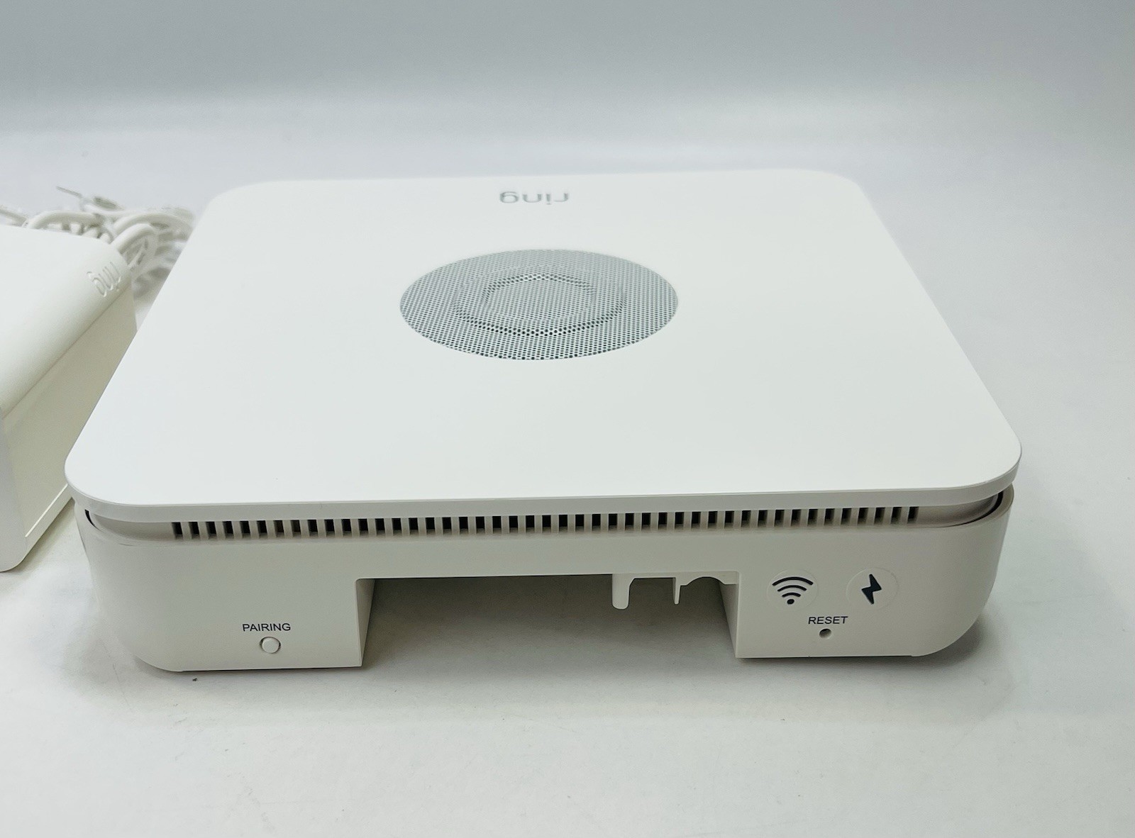 RING Z WAVE PLUS 4HB1U90EN0 Alarm System Base Station w/ Power Supply & Keypad