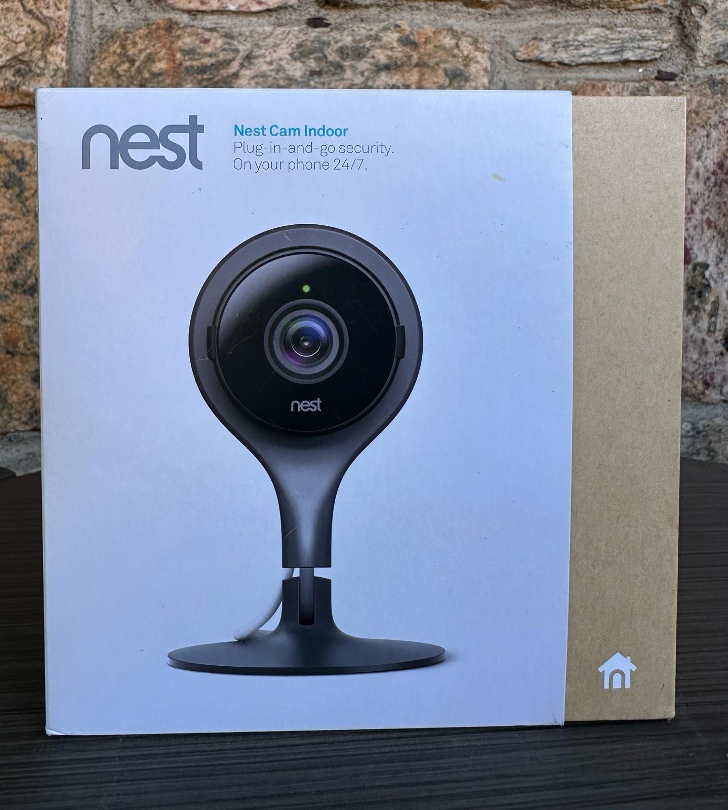 Brand New Google Nest A0005 NC1102ES Cam Indoor Security Camera 1st Gen – NIB
