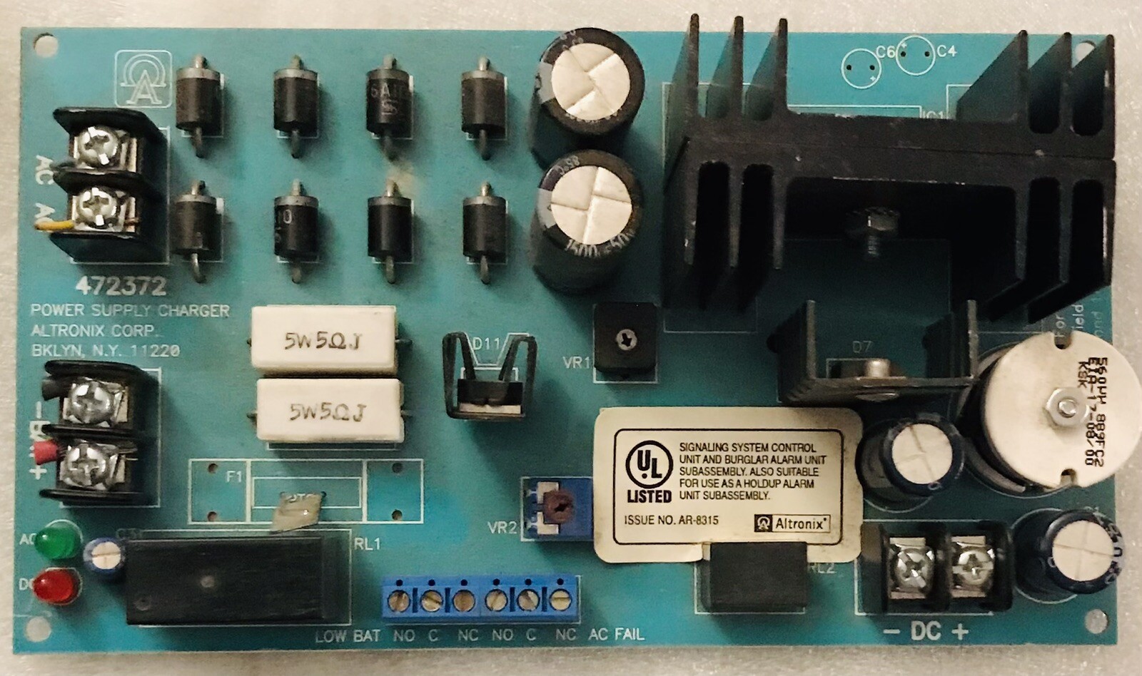 ALTRONIX 472372 POWER SUPPLY CHARGER – USED