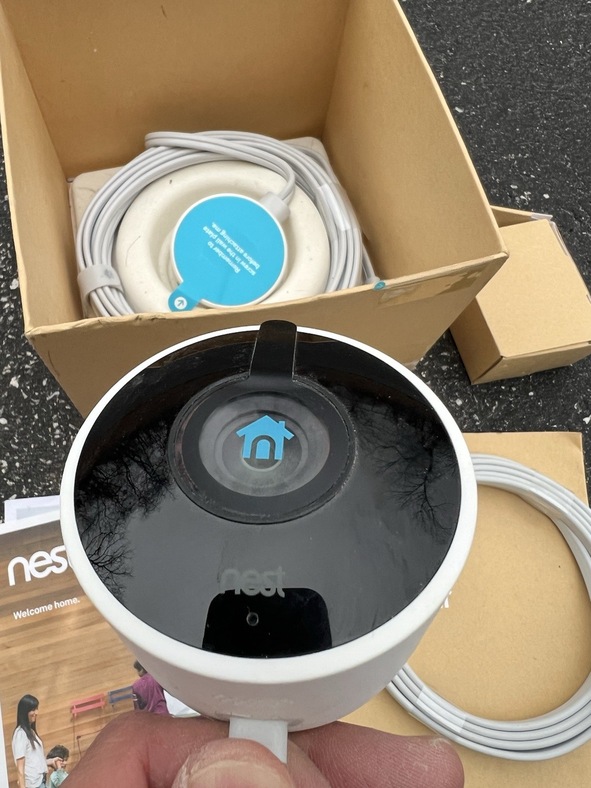 New Google Nest Cam Outdoor 1st Gen A0033 (NC2100ES) Open Box