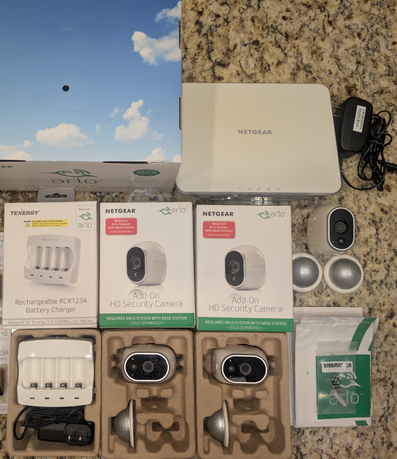 NETGEAR Arlo VMB3000 3 Cameras, Base Station, 12 Tenergy Batteries, Charger OEM