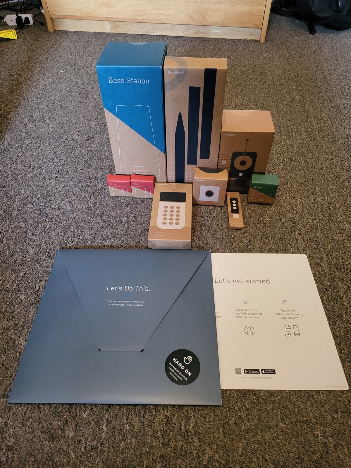 BRAND NEW – SimpliSafe 8pc Security System