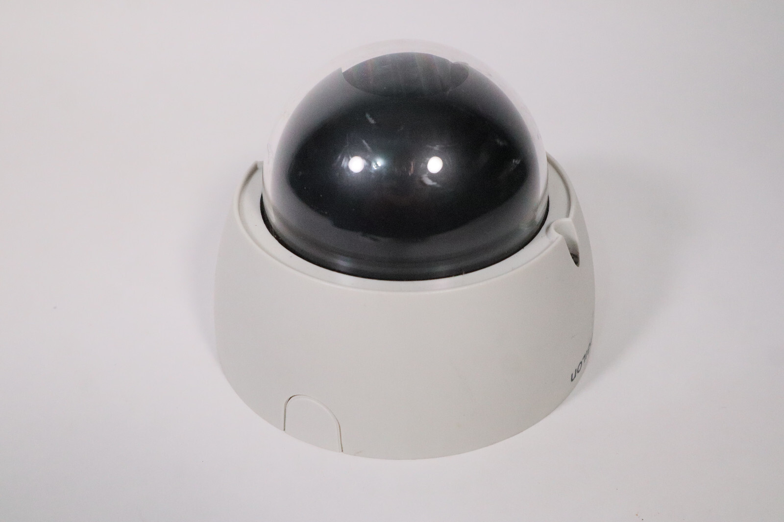 Avigilon 1.0-H3-D1 1MP H.264 IP Indoor Varifocal Dome Camera 1280 x 720 IPv4 (2)