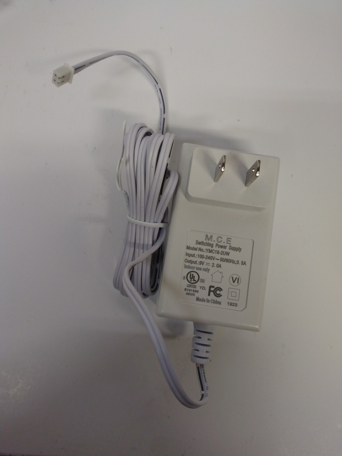 Interlogix ZW-6400 Zero Wire Self Contained Alarm System *Missing battery*
