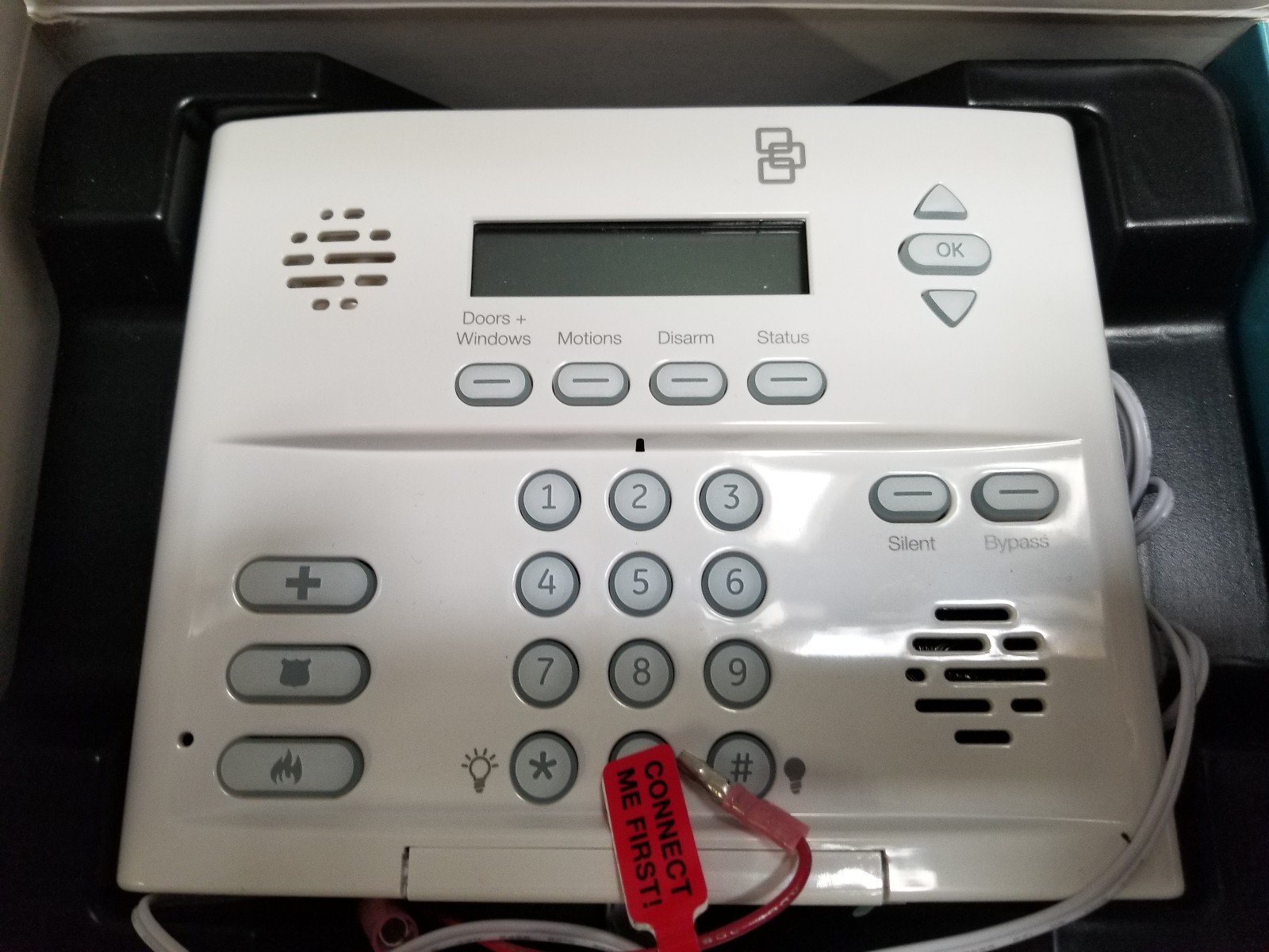 System Frontpoint Security System Control Panel w/ Power Adapter AS-IS Read Ad