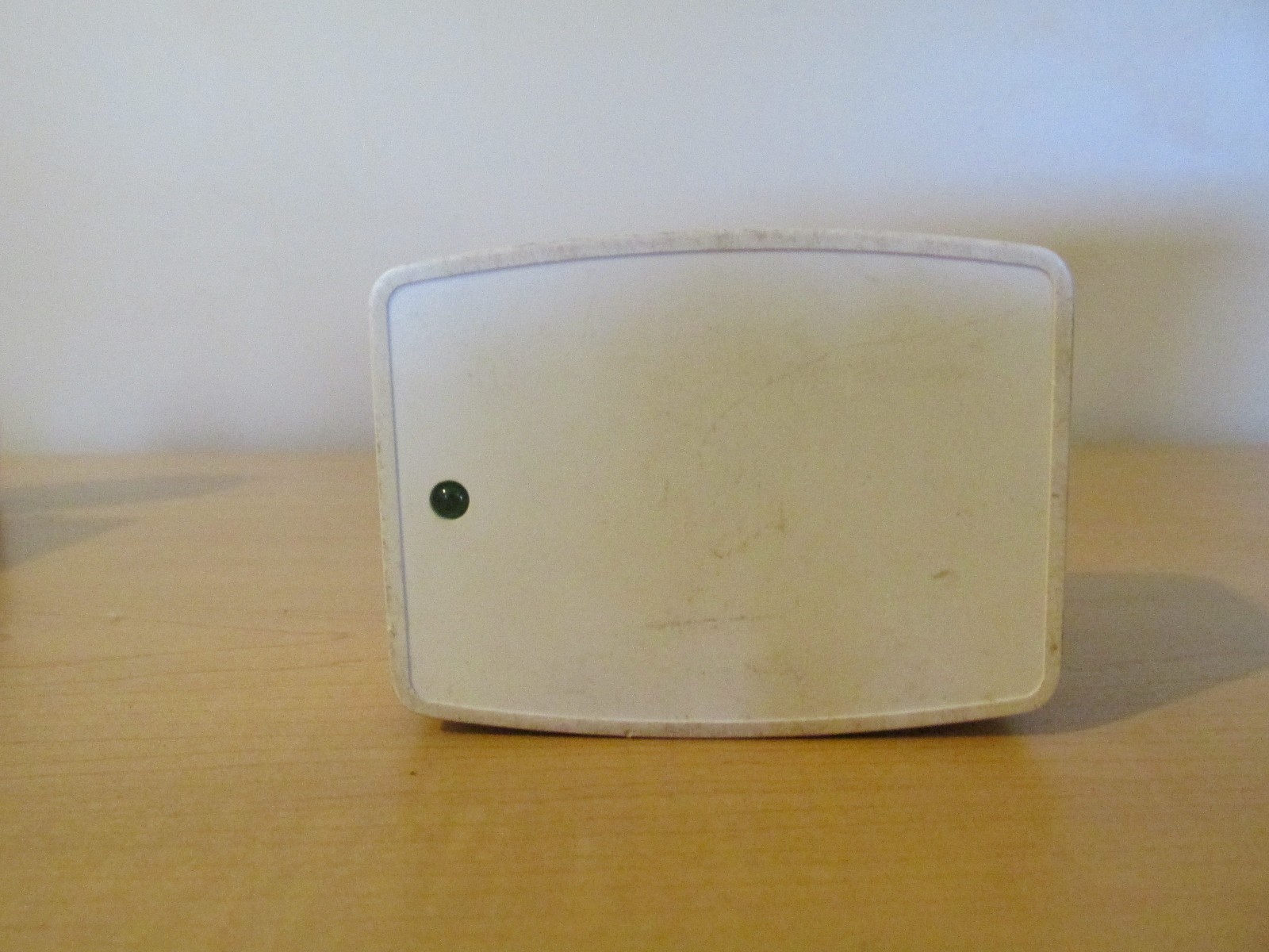 UNIVERSAL POWER UB2440RES PLUG-IN TRANSFORMER UB-244OW *USED*