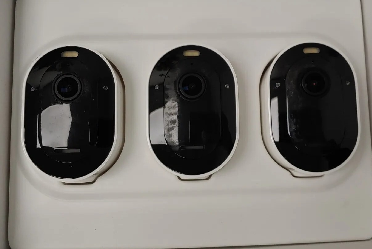 Arlo Pro 4 Spotlight Camera – White, Set of 3