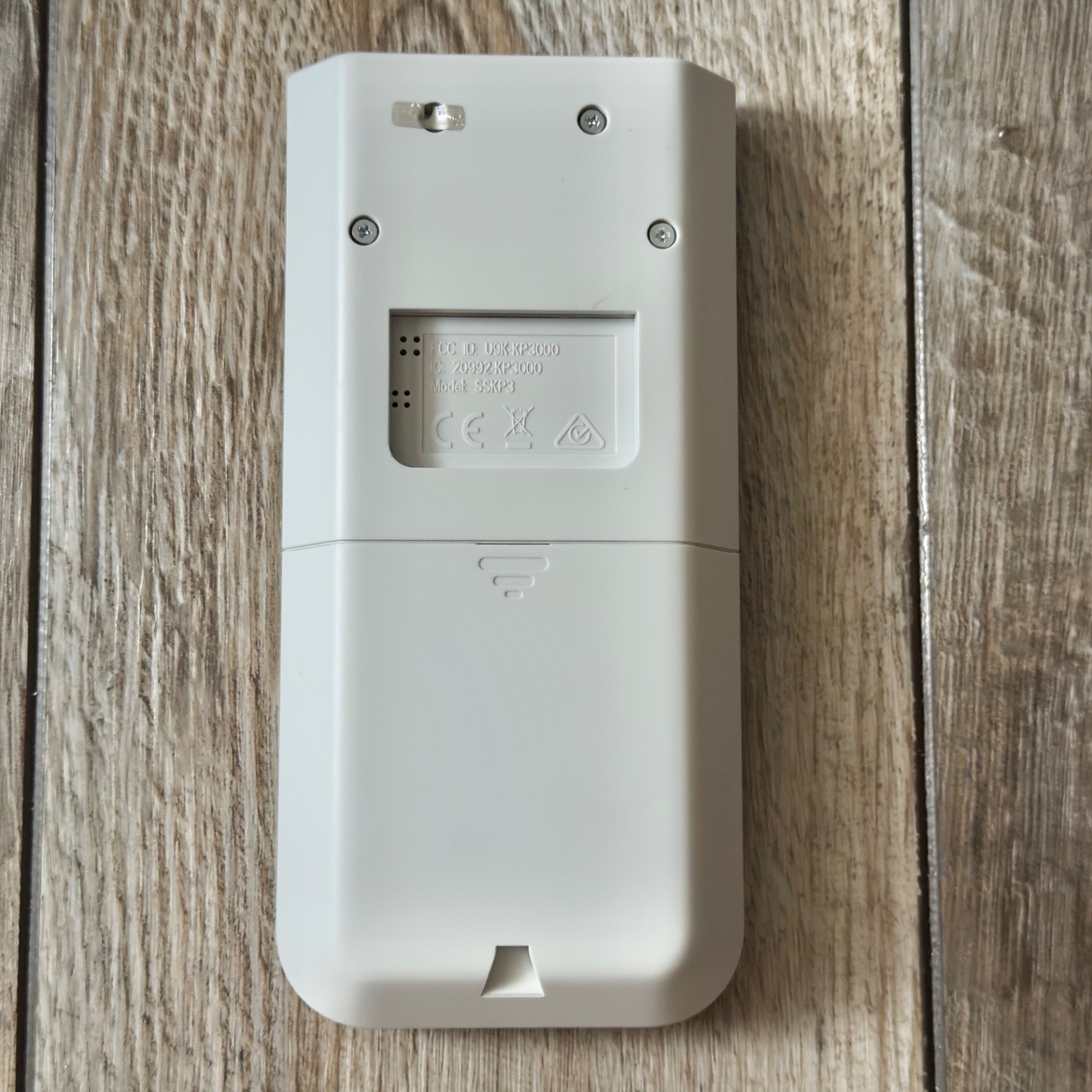 SimpliSafe Base And Keypad Controller Home Security System Read SSKP3 SSBS3