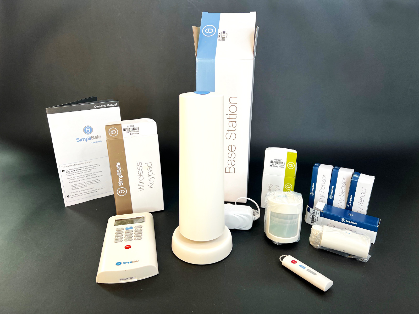 SimpliSafe 8 Piece Wireless 1st Generation Home Security Alarm System Bundle