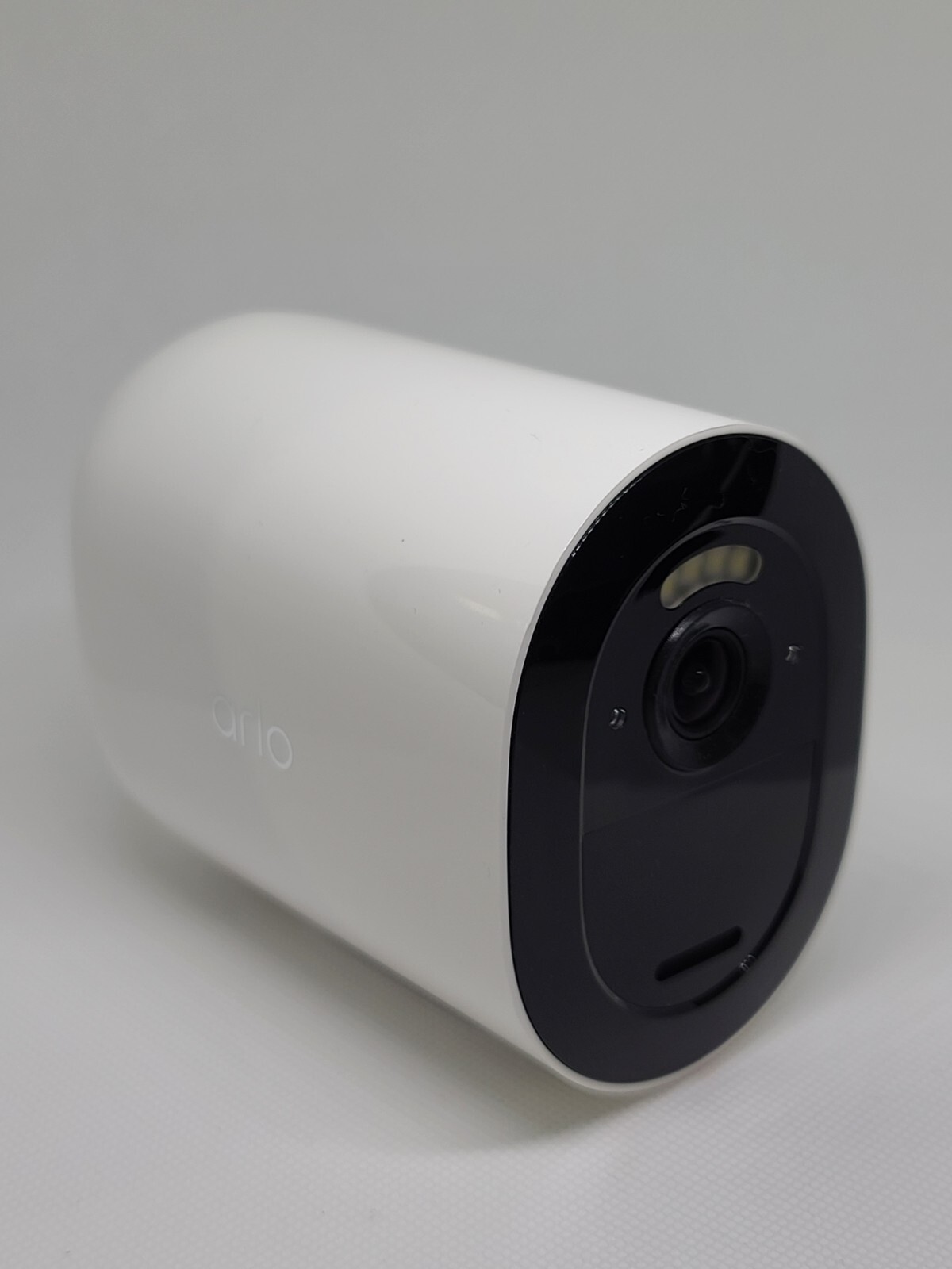 Arlo Go 2 HD Security Camera VML2030, White, GSM,No Battery,No Charger, Good Con