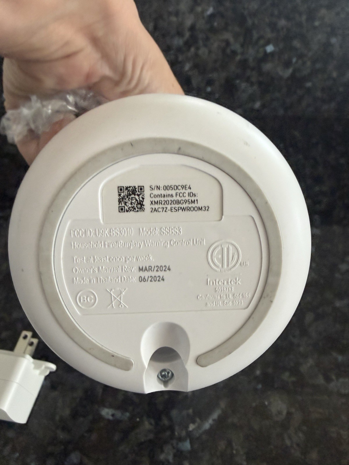 SimpliSafe SSBS3 3rd Gen Base Station Only Home Security System White Power Cord