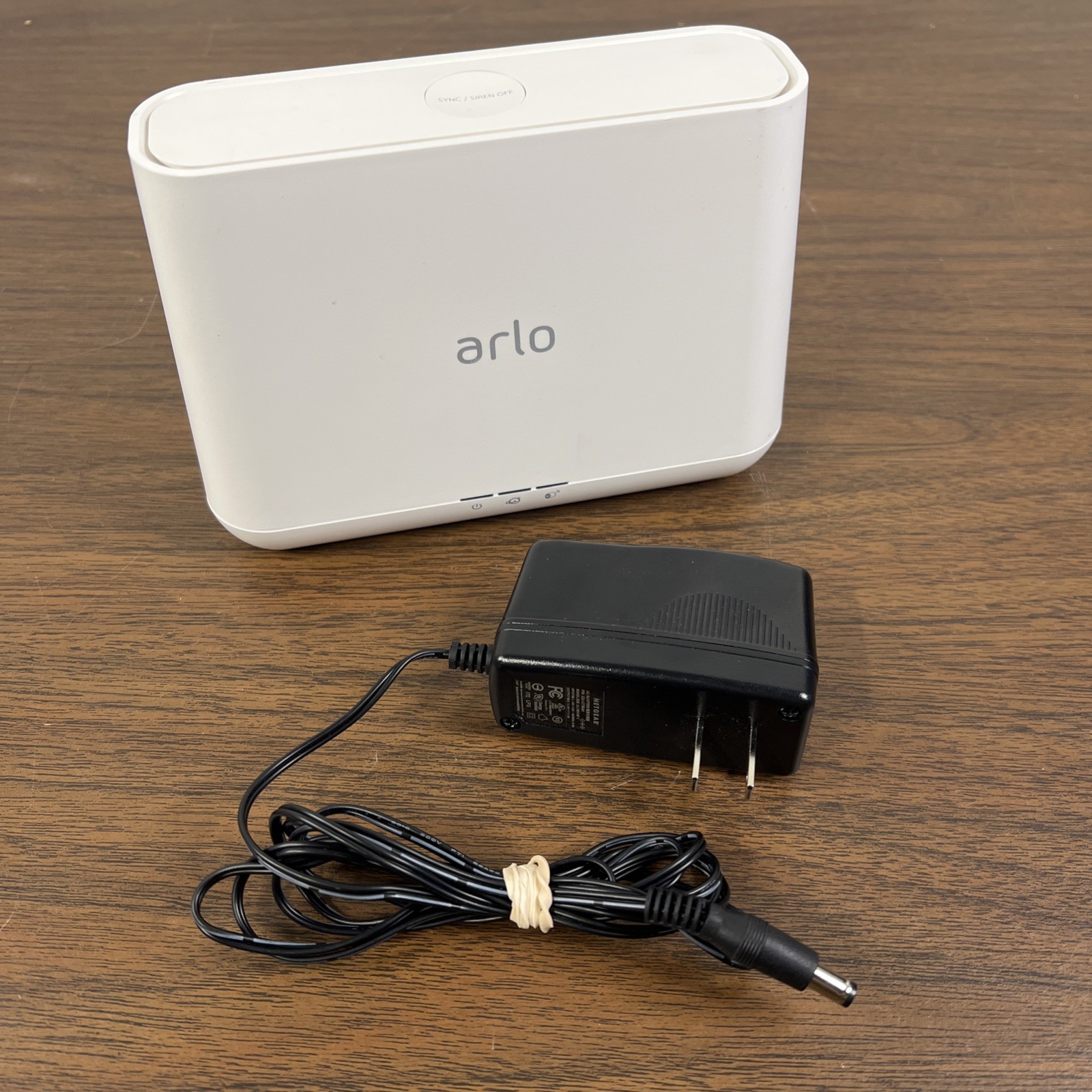 Netgear Arlo Pro VMB4000 Wireless Security Camera Base Station w/ AC Adapter