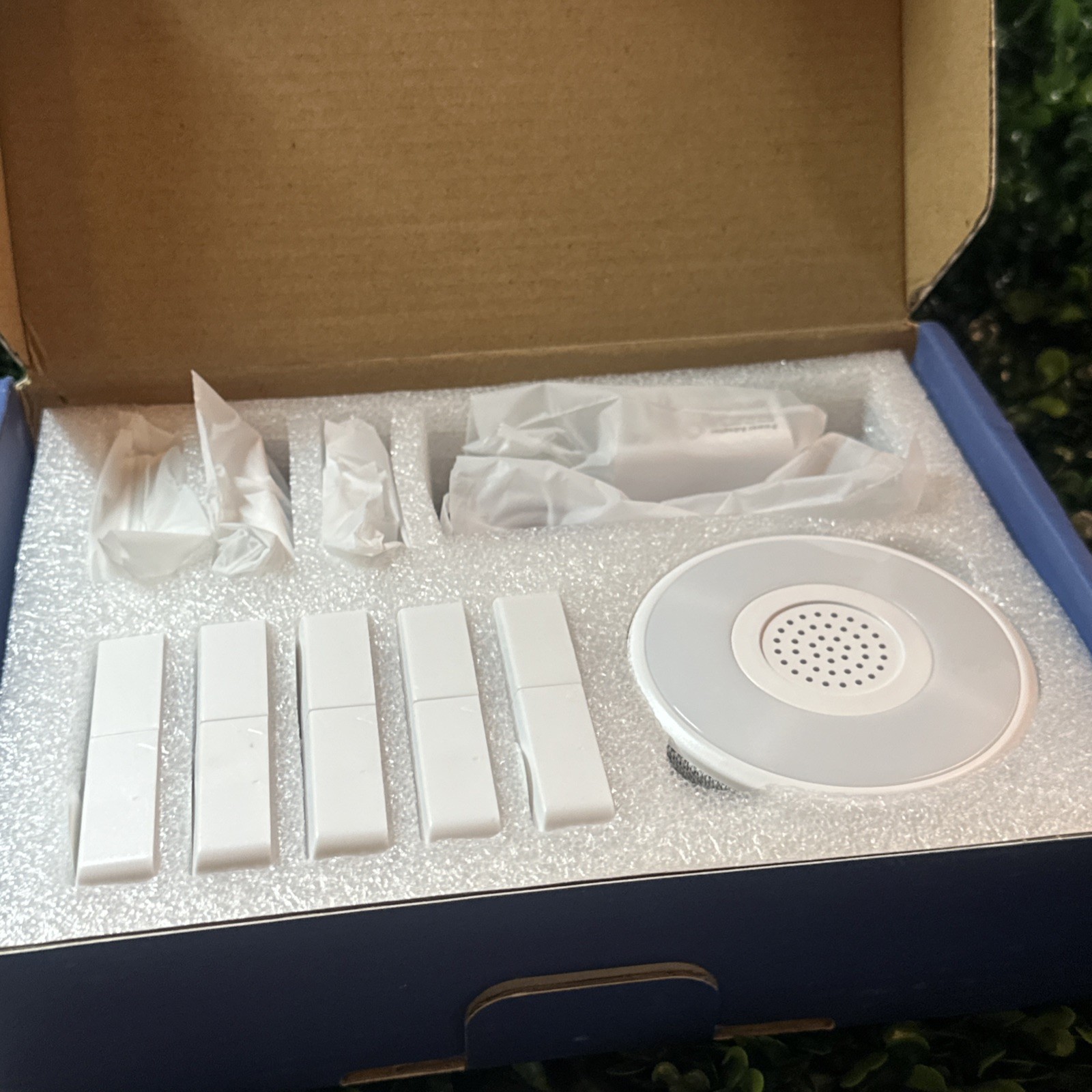 Comprehensive WiFi Security System – 8 Sensors, Smartphone Alerts & Expansion