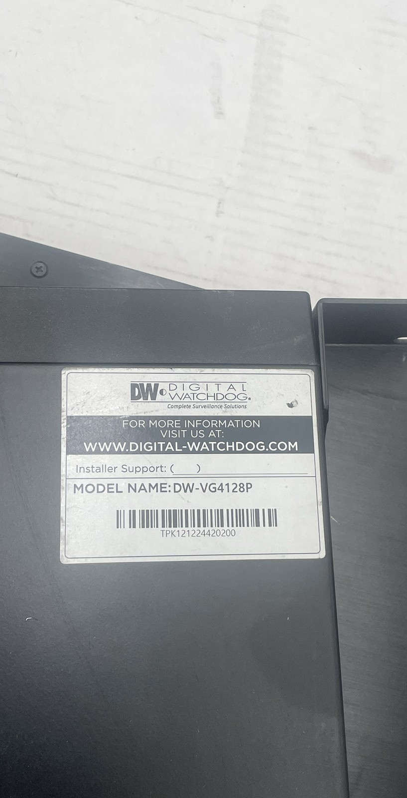 Digital Watchdog DW-VG4128P VMAX IP G4 8-Ch PoE+ NVR 4K NDAA Compliant NO HDD
