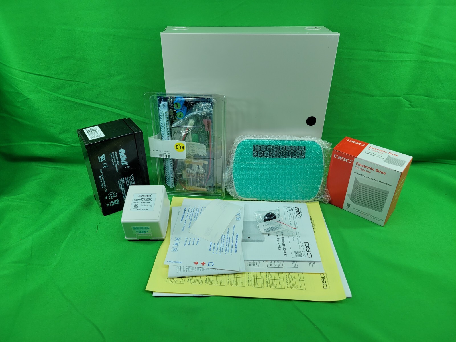 DSC HS32-51CP01 PowerSeries Wireless Alarm System Kit