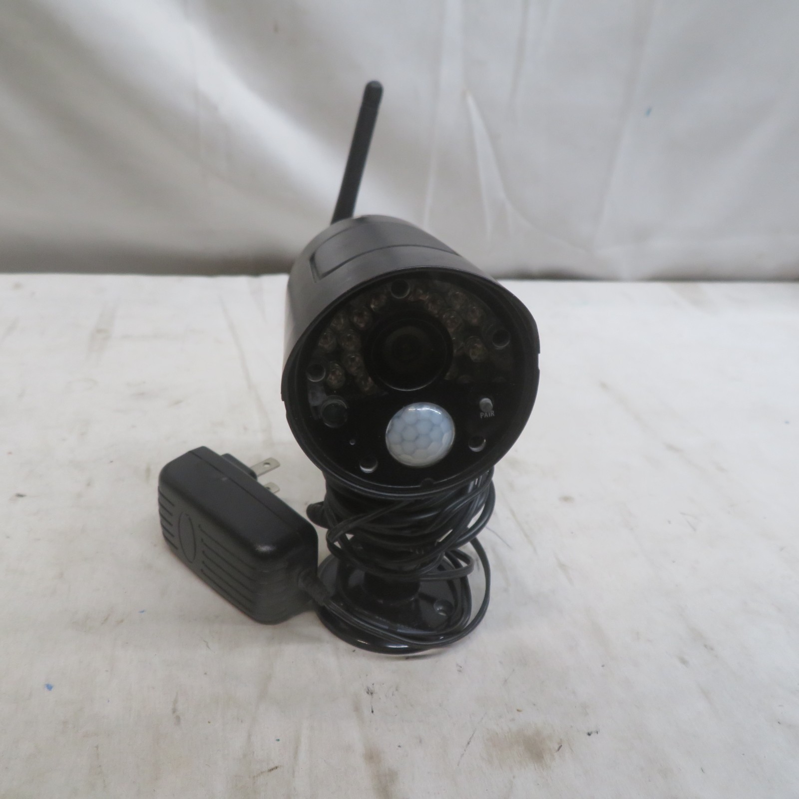 Uniden UDRC14 Indoor/Outdoor Security Camera Accessory for UDR444 (UDRC14)