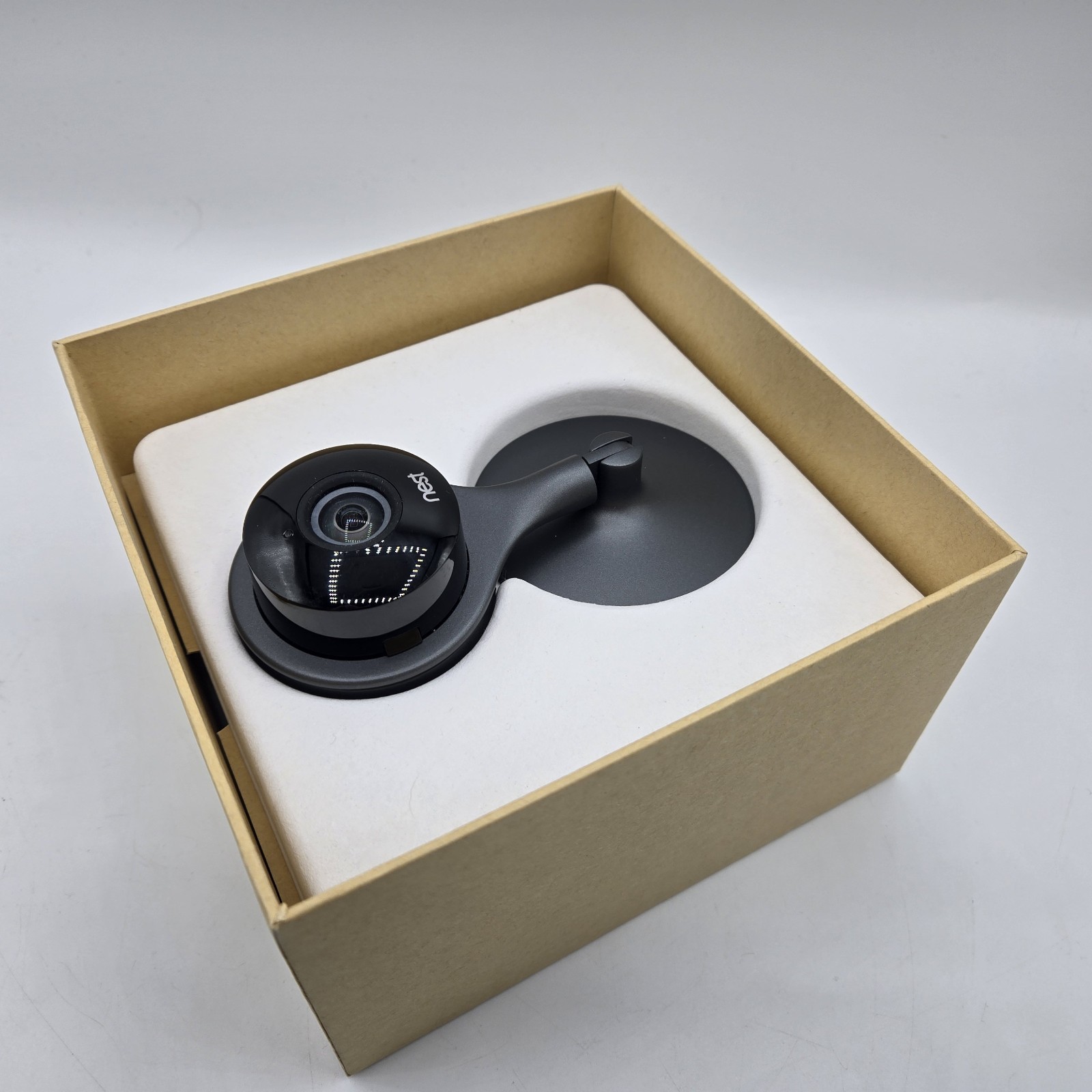 New Open Box Google Nest A0005 NC1102ES Cam Indoor Security Camera 1st Gen – NIB