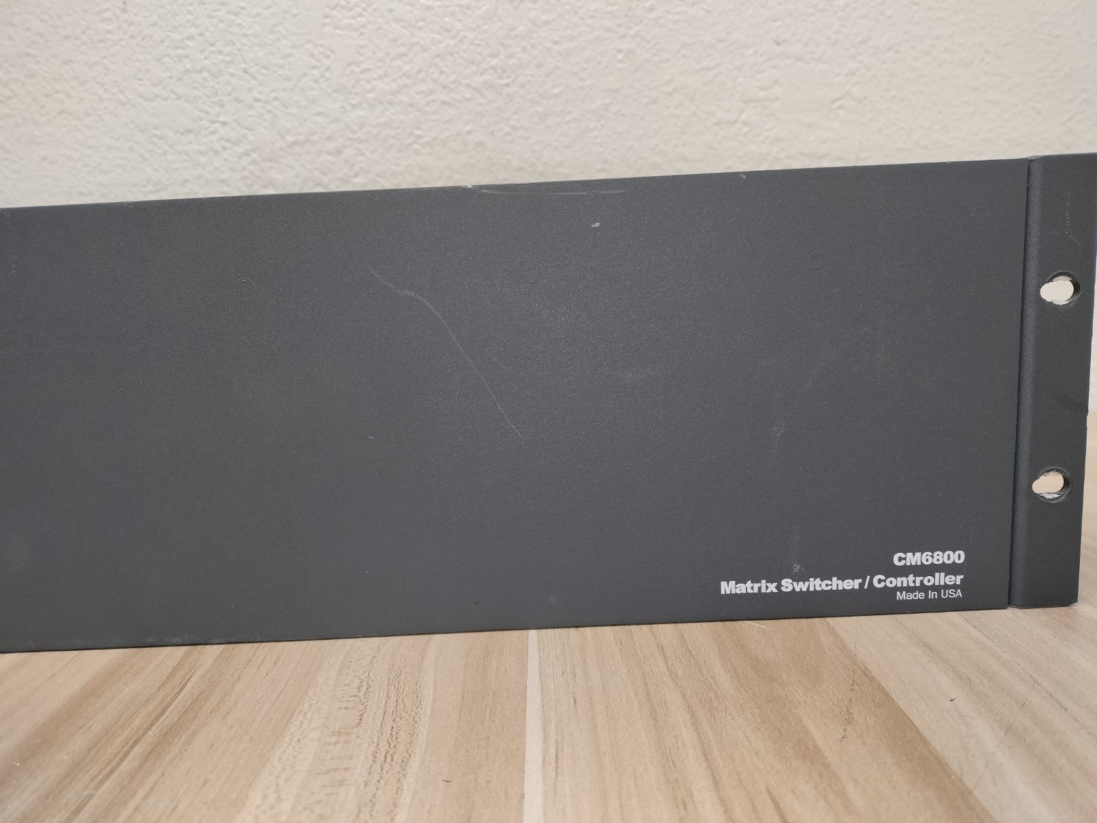 Pelco CM6800 Matrix Switcher Controller CM6800E-48X8 BNC CCTV SWITCH 48 Port
