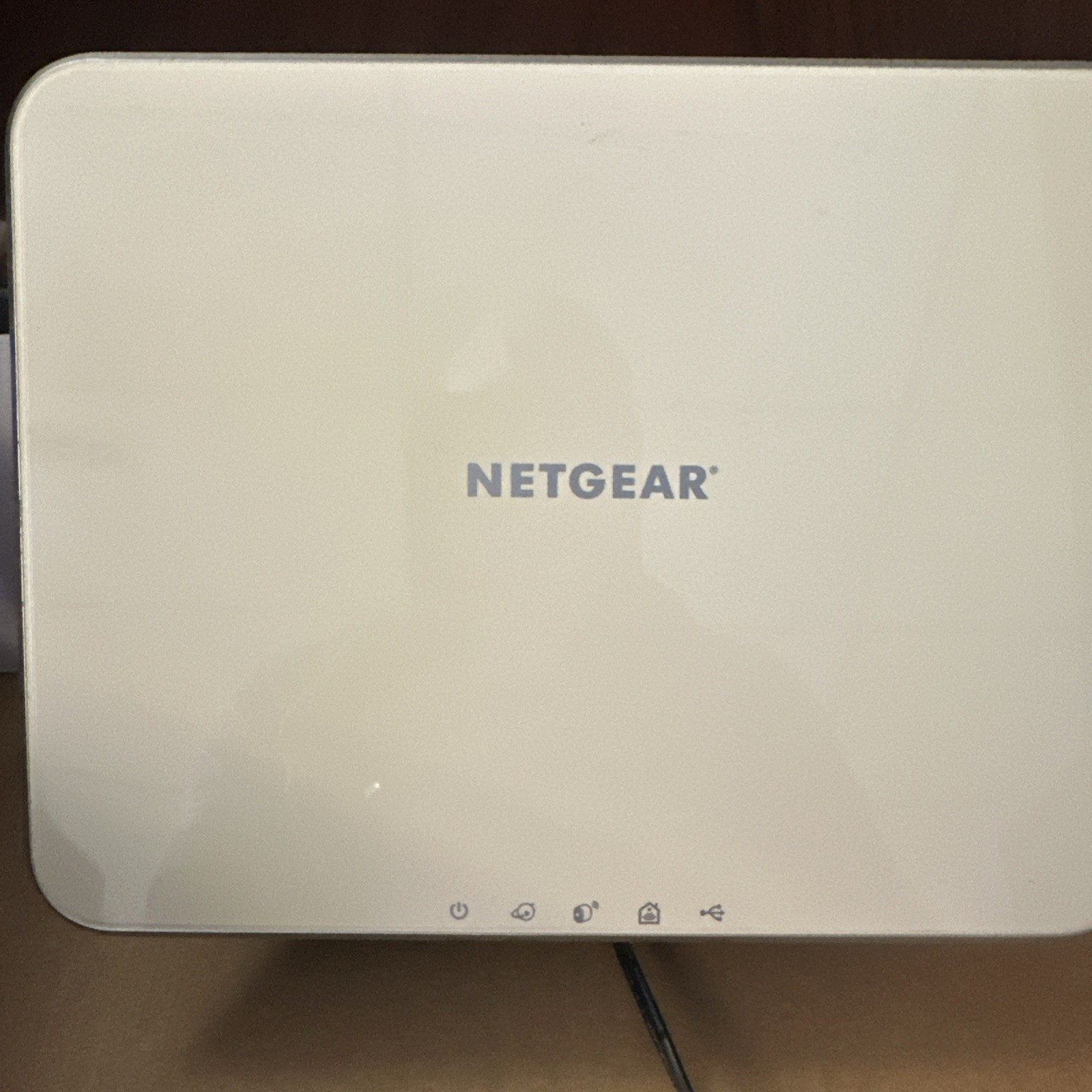 Netgear ARLO Security System | Cameras (x6) w Base Station Router + Accessories