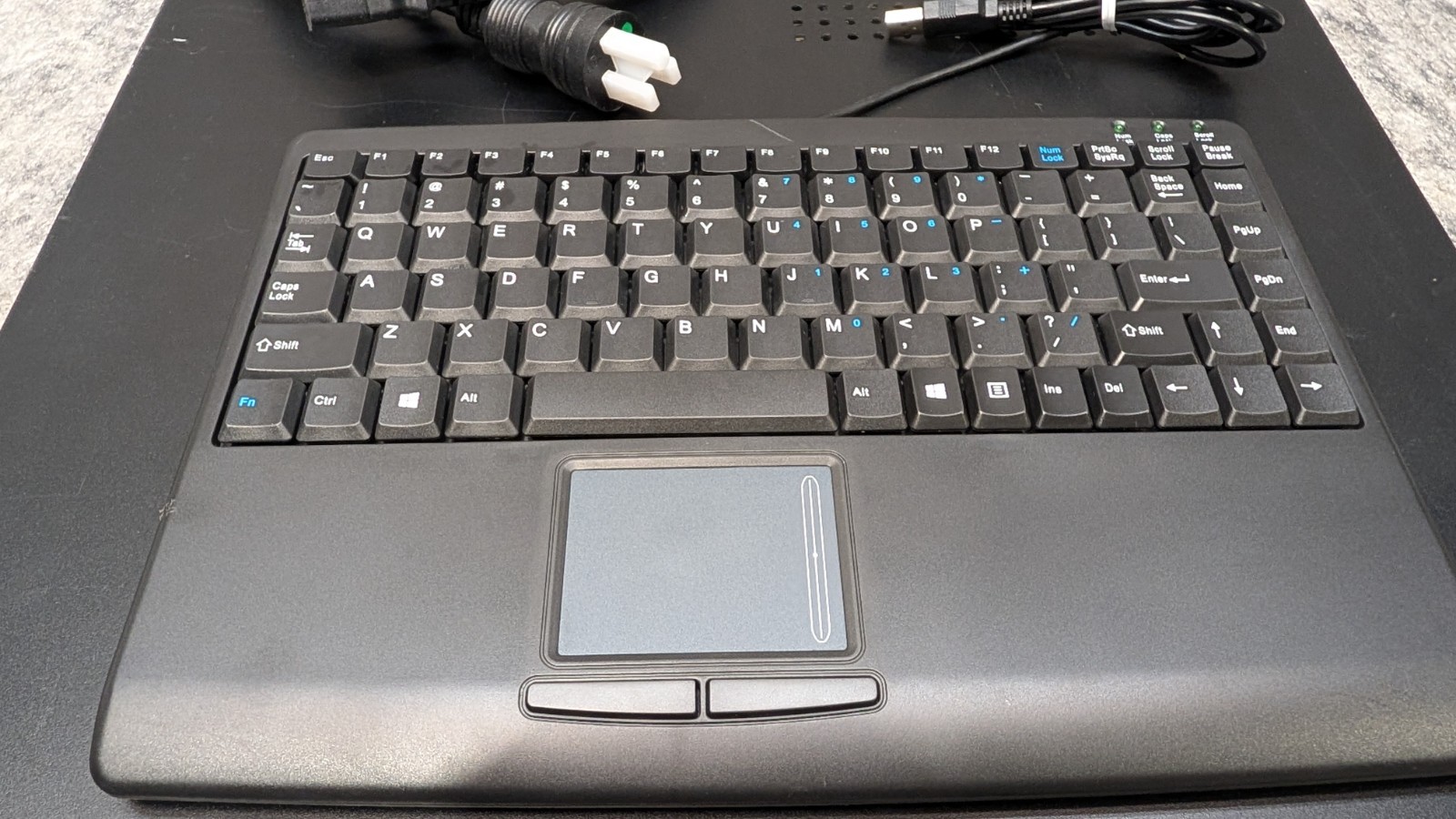Exacq Vision 0804-02T-ELP Network Video Recorder w/ 2 TB HDD & Keyboard