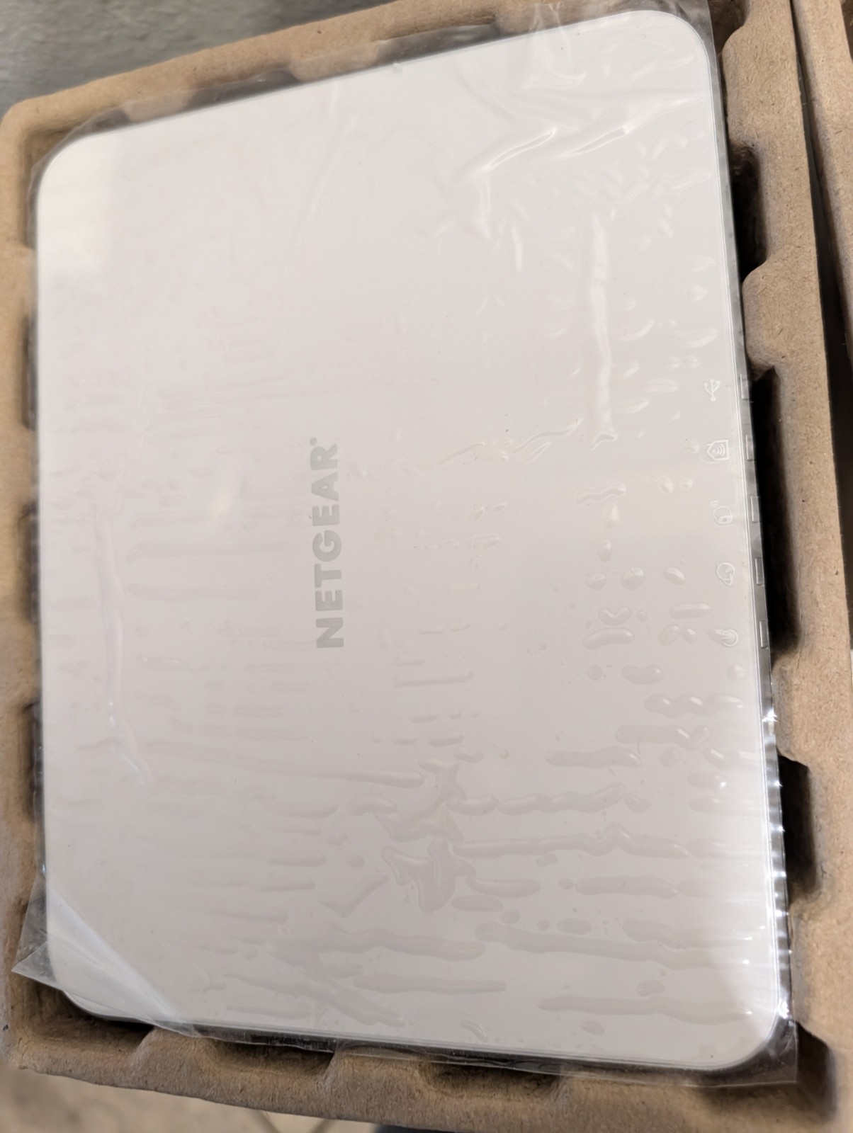 Netgear Arlo VMS3230C Base Station Kit NO CAMERAS Router Cables Power Adapter