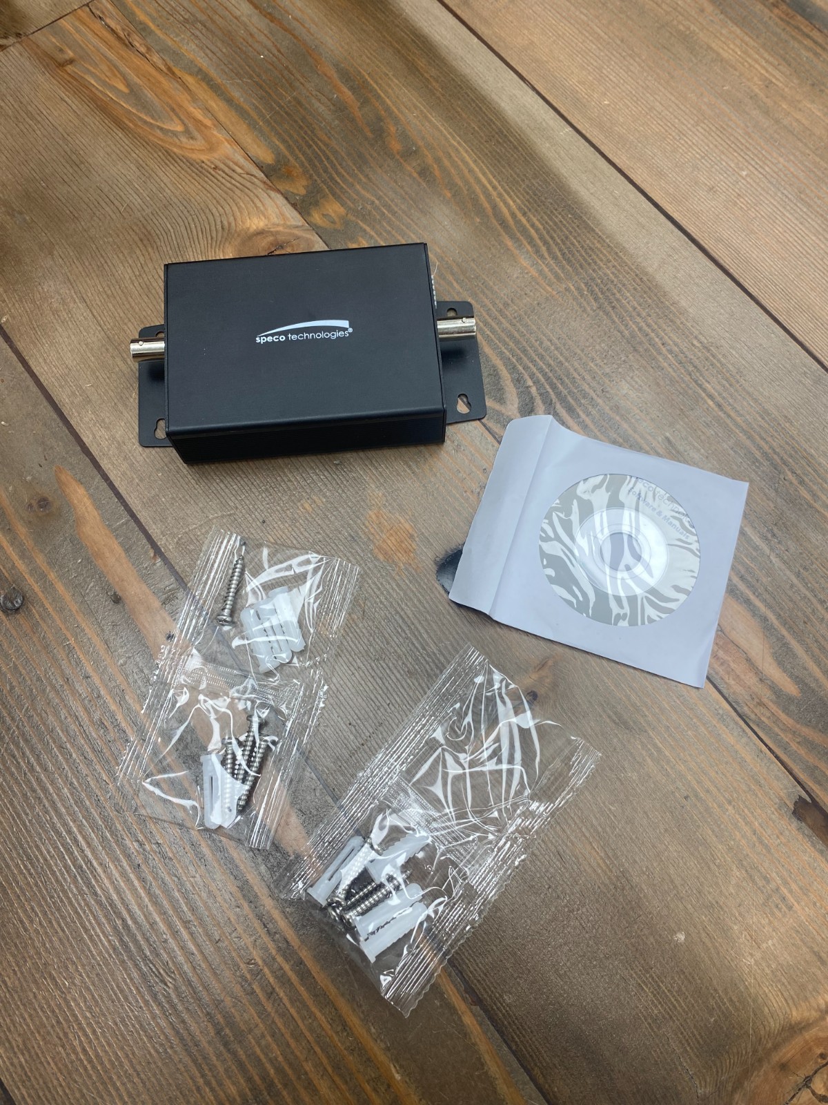 IP Encoder for HD-TVI and Analog Cameras OS103T