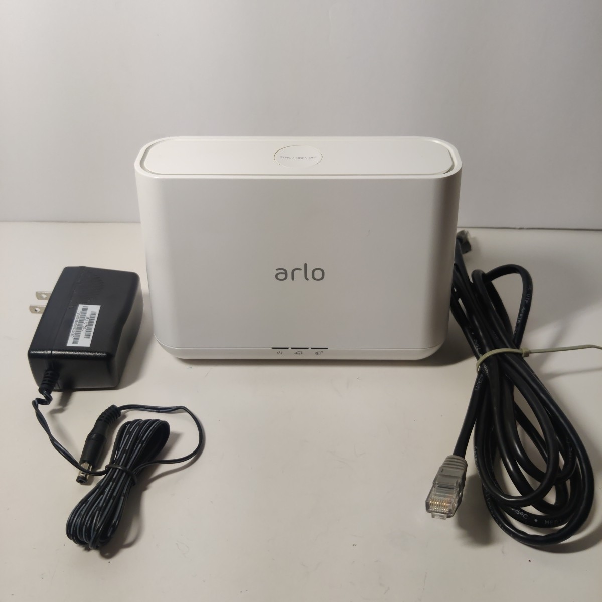 NetGear Arlo Pro Security Base Station VMB4000 with Power Supply