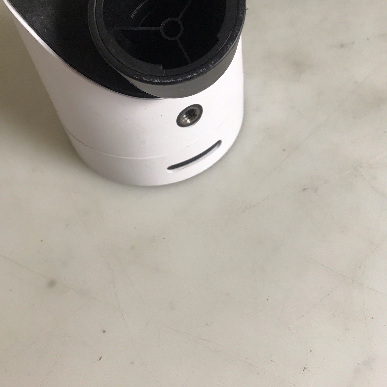 SimpliSafe Outdoor Camera CMOB1 Camera Only With Battery – No Charging Cable