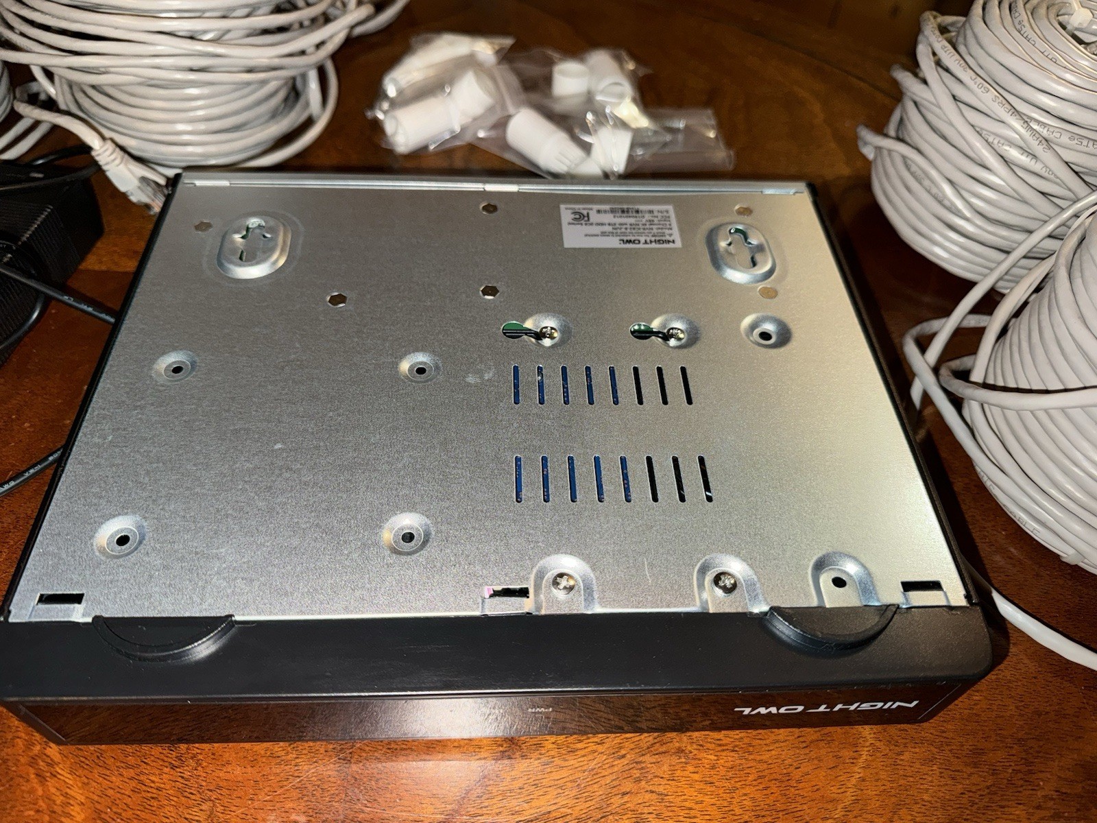 4k Night Owl NVR -ic82-8-jun 2tb Six Cw-ic8-bu-1s Cameras Full Security System.