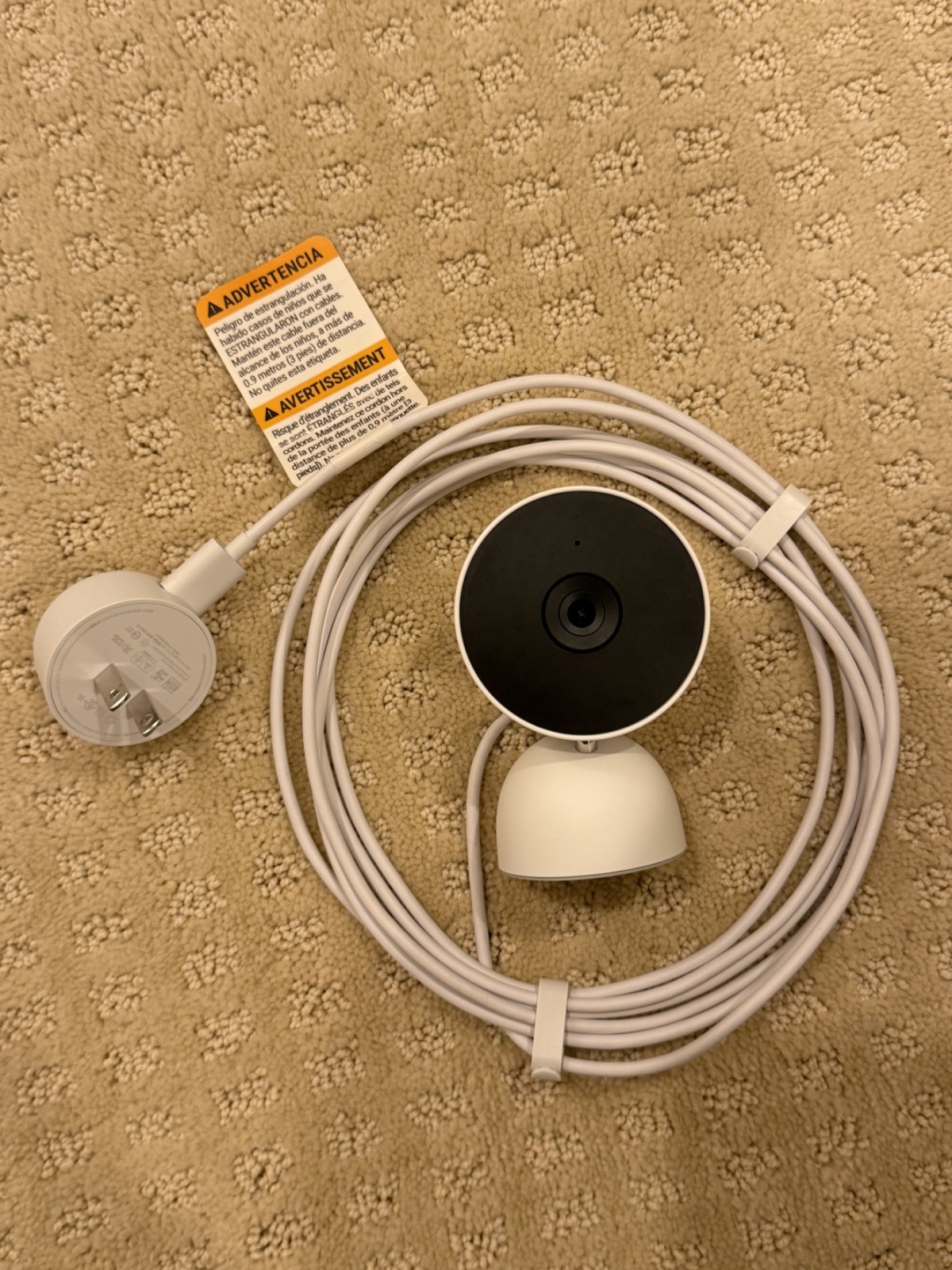 Google Nest Security Cam Indoor 1080p Wired 2nd Generation (White Snow) GJQ9T