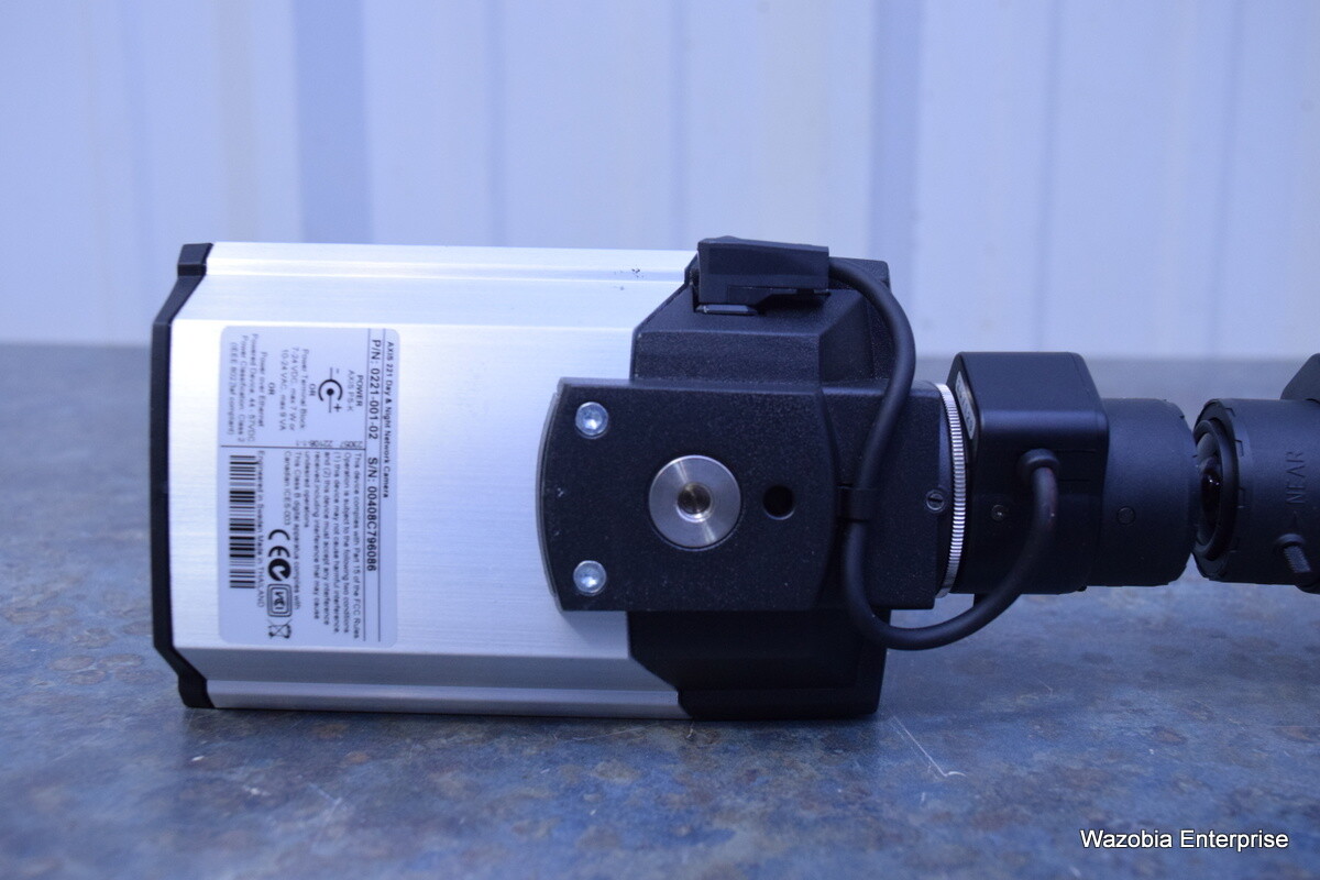 2 AXIS 221 NETWORK CAMERA 0221-001-02 WITH PENTAX 3-8 MM CS 1:1.0 D/N TS3VS10ED