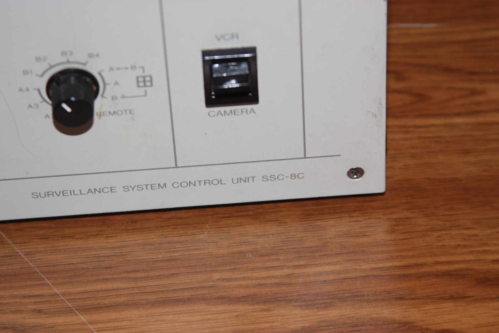 Elmo Surveillance Camera System Control Unit SSC-8C Color 4 X 2 – Lab Movie Prop
