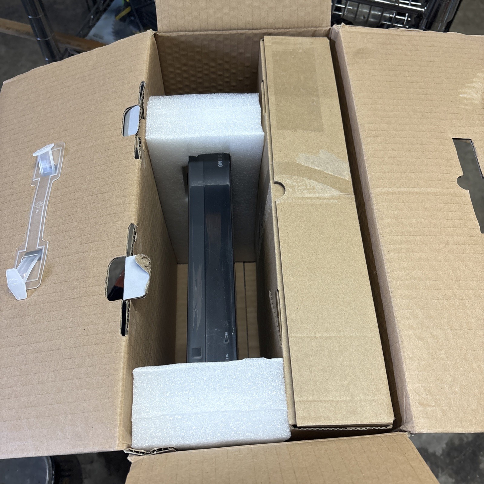 Samsung Wisenet SNK-B73040 Full HD Video Security System