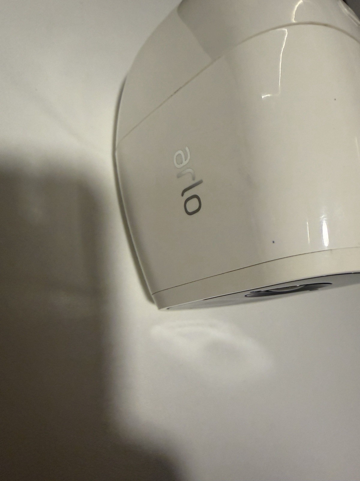 NETGEAR Arlo Pro 2 VMC4030P with battery
