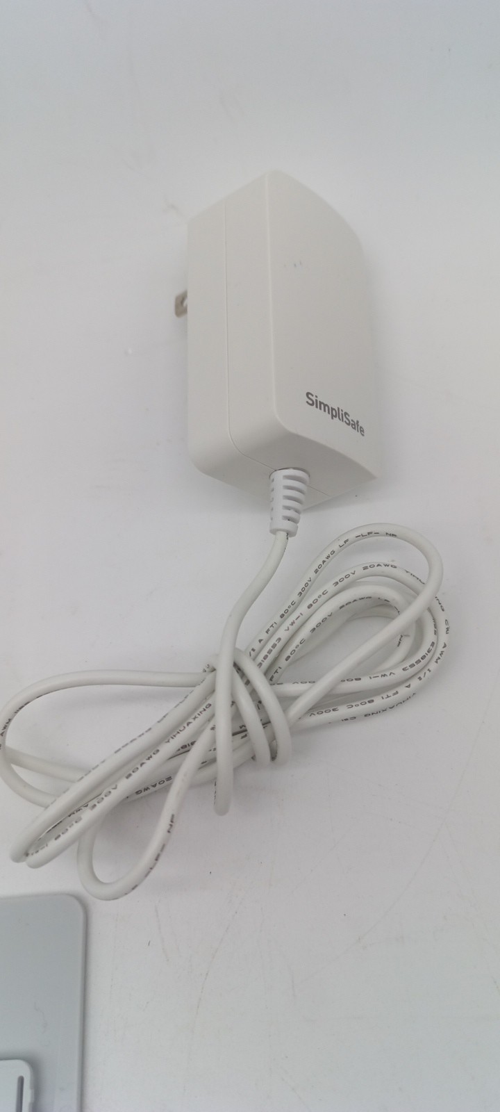 SimpliSafe Home Security System Base Station SSBS3 w/ Keypad SSKP3