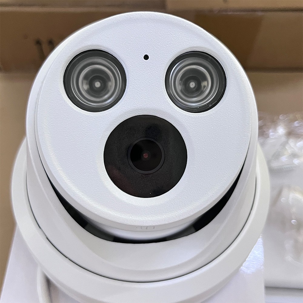 Vikylin 8CH 8 POE NVR CCTV System 5MP Security IP Camera MIC IR 30m Outdoor Lot