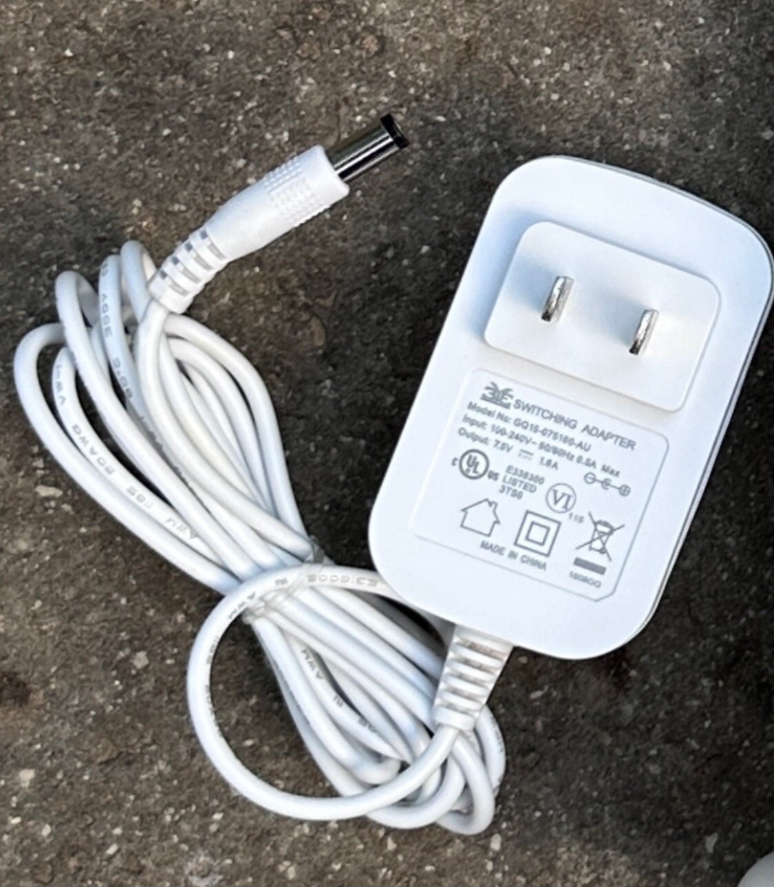 SimpliSafe Base Station BS2000 with 7.5v Switching Power Adapter 1st Gen White