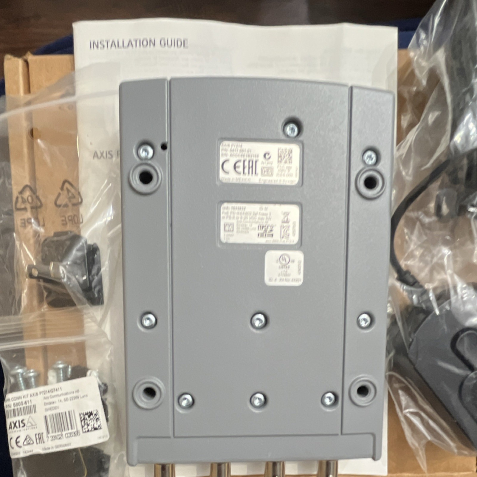 AXIS P7214 4-Channel IP/Network Video Encoder Gray w/ Power Supply Manual