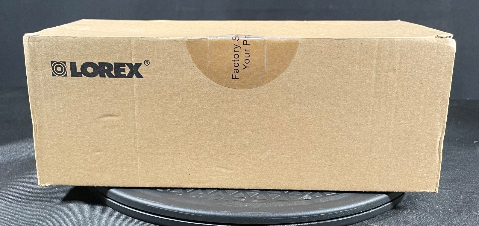 NEW Lorex LNE4322B 4MP HD IP Dome Camera with Color Night Vision-Same Day Ship