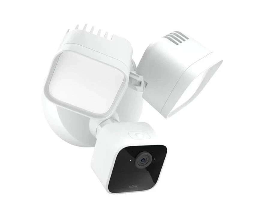 Blink Wired Floodlight Camera – Smart security camera, 2600 lumens HD live view