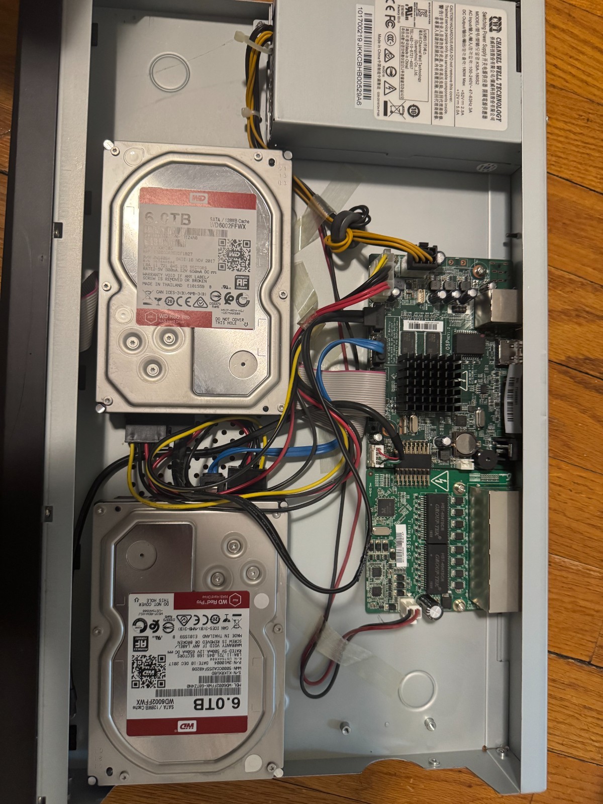 LaView LV-N9808C8E 8-port POE NVR with 2 x 6TB WD6002FFWX NAS Drives